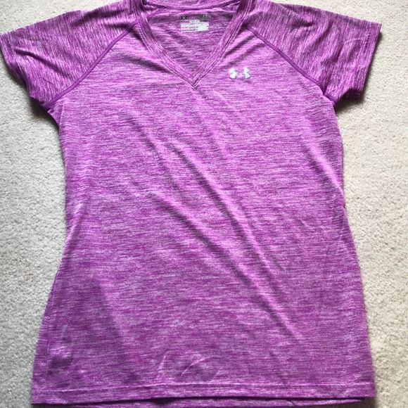 Under Armour Tops - Under armour 